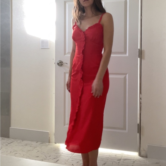 Topshop Red midi ruffle dress botton - Picture 2 of 8